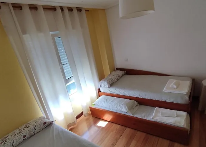 En * Villaverde de Pontones